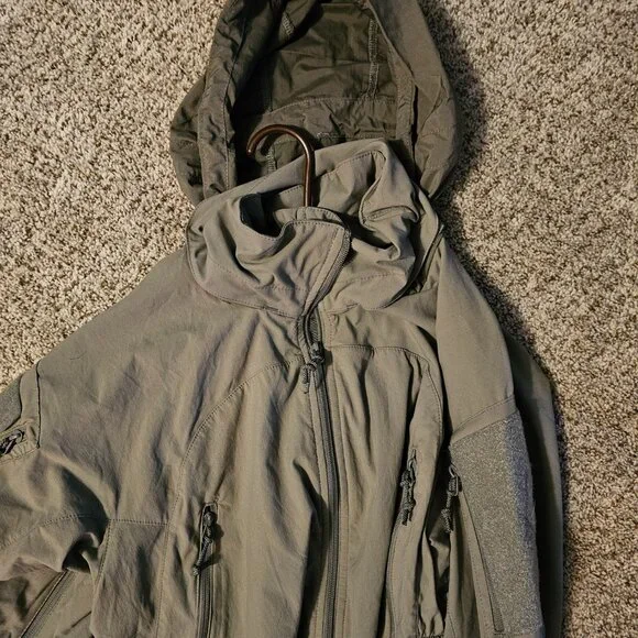 Patagonia PCU level 5 jacket - Picture 5 of 7